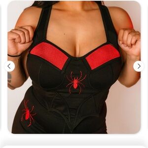 Muscle era goth gym top small